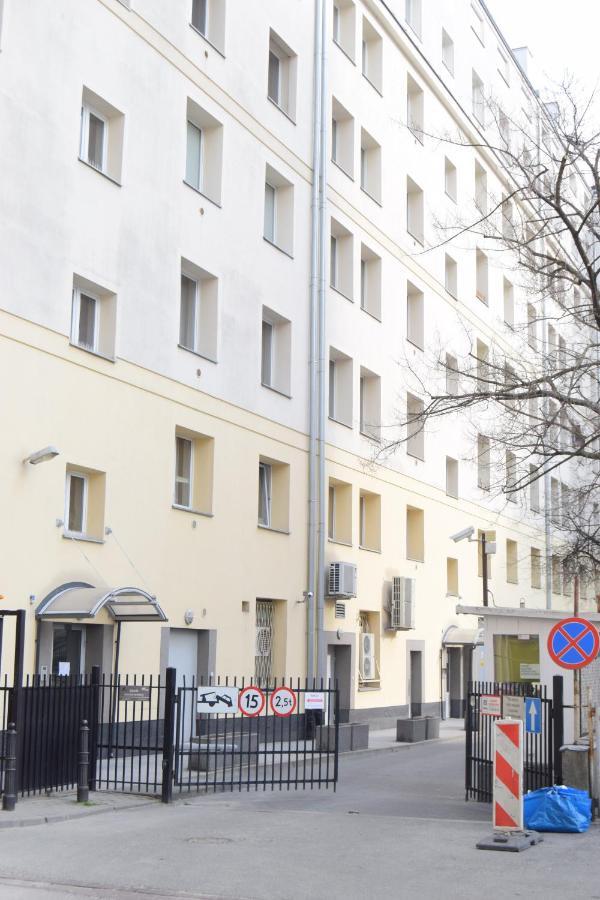 Be My Guest - Krucza Elegant Apartment - Rondo De Gaulle'A Center Of Warsaw Metro Wi-Fi Breakfast Exterior foto