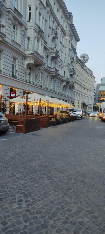 Be My Guest - Krucza Elegant Apartment - Rondo De Gaulle'A Center Of Warsaw Metro Wi-Fi Breakfast Exterior foto